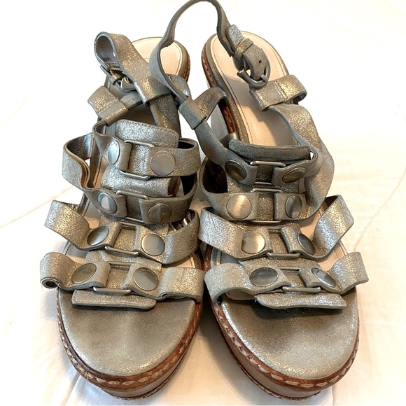 COACH Mallorie Leather Wedge Size 10B - Picture 2 of 8